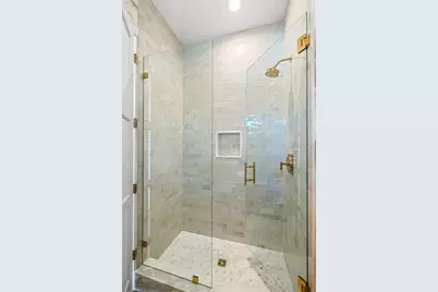 805 17th Avenue NE, Saint Petersburg, FL 33704 - Photo 17