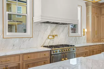 805 17th Avenue NE, Saint Petersburg, FL 33704 - Photo 11