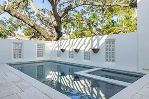 805 17th Ave NE, Saint Petersburg, FL 33704 - Photo 35