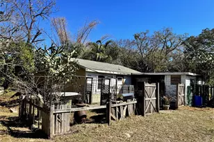 8716 N Temple Ave, Tampa, FL 33617 - Photo 19