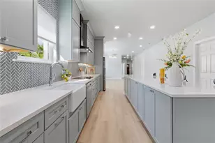 494 39th Ave N, Saint Petersburg, FL 33703 - Photo 25