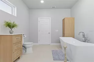 494 39th Ave N, Saint Petersburg, FL 33703 - Photo 33