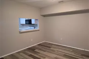 414 Kensington Lake Cir, Brandon, FL 33511 - Photo 7