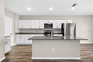 7606 Twinleaf Terrace, Parrish, FL 34219 - Photo 13