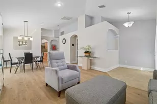 11461 Misty Isle Ln, Riverview, FL 33579 - Photo 3