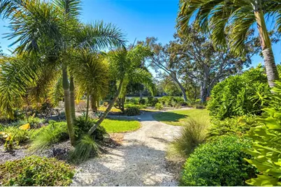 1792 Overbrook Avenue, Clearwater, FL 33755 - Photo 29