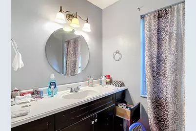 1144 Pineland Avenue, Venice, FL 34285 - Photo 17