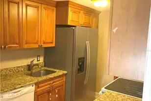 8170 27th Ave N, Saint Petersburg, FL 33710 - Photo 3