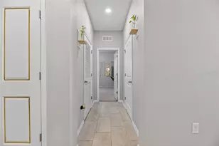 33146 Sand Creek Dr, Wesley Chapel, FL 33543 - Photo 27