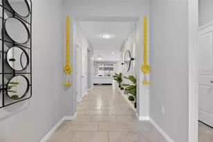 33146 Sand Creek Dr, Wesley Chapel, FL 33543 - Photo 9