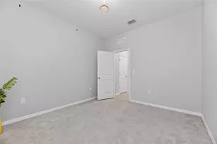 33146 Sand Creek Dr, Wesley Chapel, FL 33543 - Photo 57