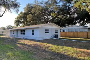 38415 9th Ave, Zephyrhills, FL 33542 - Photo 5