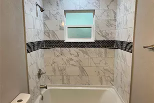 38415 9th Ave, Zephyrhills, FL 33542 - Photo 29