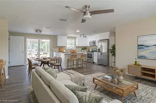 37329 Hannah Ln, Zephyrhills, FL 33542 - Photo 3