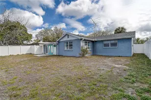 9805 Scenic Dr, Port Richey, FL 34668 - Photo 31