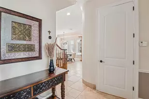 3841 W Azeele St, Tampa, FL 33609 - Photo 5