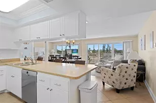 13440 Gulf Blvd, Madeira Beach, FL 33708 - Photo 5