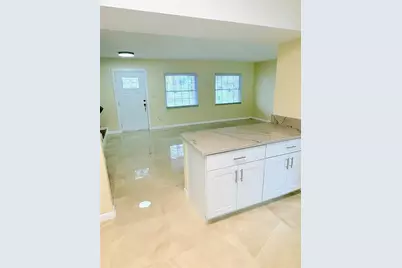 4725 Soapstone Drive, Tampa, FL 33615 - Photo 15