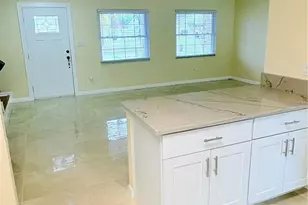 4725 Soapstone Dr, Tampa, FL 33615 - Photo 15