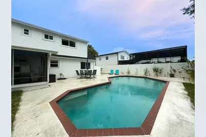 4725 Soapstone Drive, Tampa, FL 33615 - Photo 7