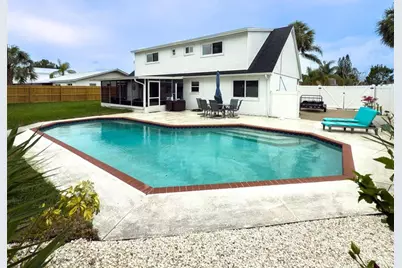 4725 Soapstone Drive, Tampa, FL 33615 - Photo 5