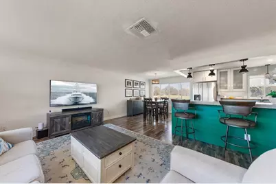 6511 Augusta Boulevard, Seminole, FL 33777 - Photo 5