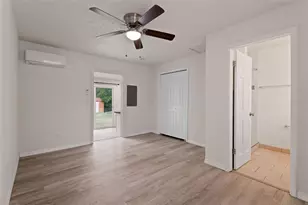 910 Jones St, Clearwater, FL 33755 - Photo 7