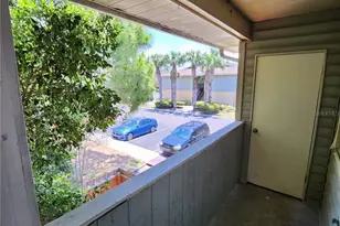 221 Red Cedar Pl, Brandon, FL 33510 - Photo 13