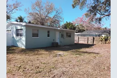 327 Barbara Circle, Belleair, FL 33756 - Photo 5