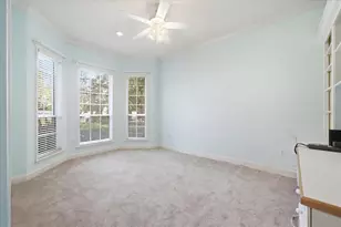 12002 Hope Ln, Tampa, FL 33618 - Photo 35