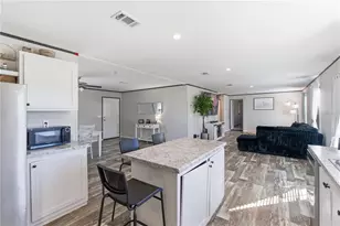 6109 Pinetree Dr, Fort Meade, FL 33841 - Photo 11