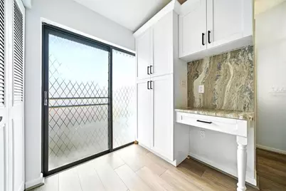 1725 Pine Ridge Way E #518E, Palm Harbor, FL 34684 - Photo 9