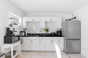 2521 W Crest Ave, Tampa, FL 33614 - Photo 15