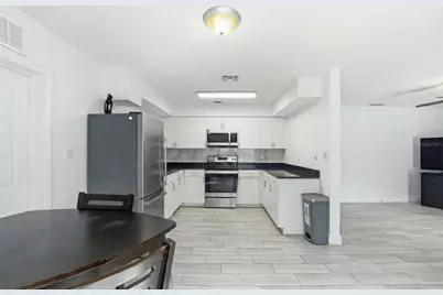 2521 W Crest Avenue, Tampa, FL 33614 - Photo 9