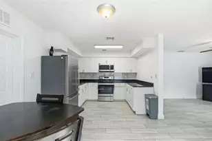 2521 W Crest Ave, Tampa, FL 33614 - Photo 9