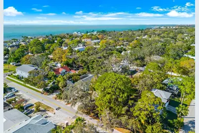 408 Georgia Avenue, Crystal Beach, FL 34681 - Photo 69