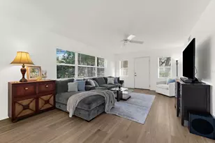 408 Georgia Ave, Crystal Beach, FL 34681 - Photo 15