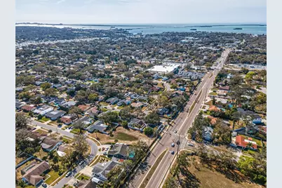1533 Foxcroft Drive W, Palm Harbor, FL 34683 - Photo 41