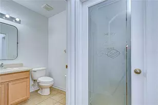 7809 Tuscany Woods Dr, Tampa, FL 33647 - Photo 7