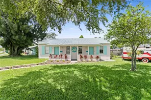 1305 S Bermuda Blvd, Tampa, FL 33605 - Photo 1