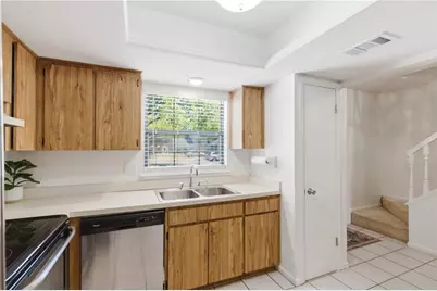 14804 Winding Creek Court, Tampa, FL 33613 - Photo 17