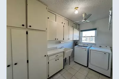 1008 Yellowbird Place, Sun City Center, FL 33573 - Photo 21