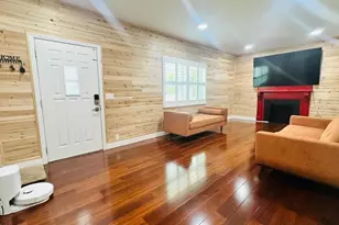 6804 Barry Rd, Tampa, FL 33634 - Photo 3