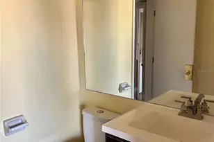 6924 Stonesthrow Cir N, Saint Petersburg, FL 33710 - Photo 11