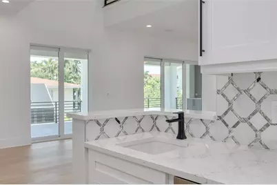 6012 Kipps Colony Drive E, Gulfport, FL 33707 - Photo 25