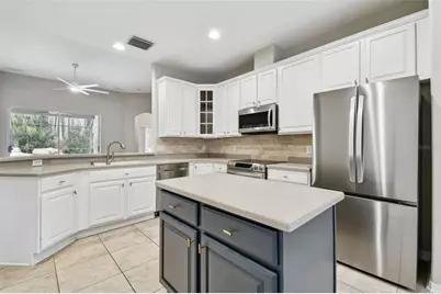 8106 Kendelwick Court, Tampa, FL 33647 - Photo 17