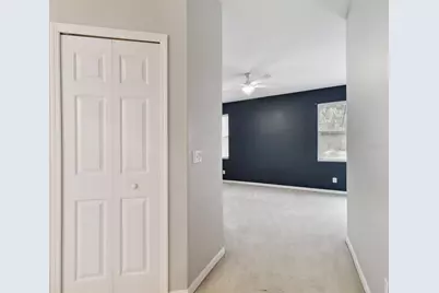 8106 Kendelwick Court, Tampa, FL 33647 - Photo 33