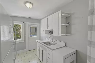 104 18th Avenue, Saint Pete Beach, FL 33706 - Photo 5