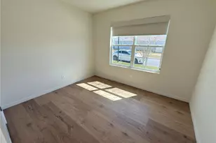 33333 Field Maple Loop, Wesley Chapel, FL 33545 - Photo 7