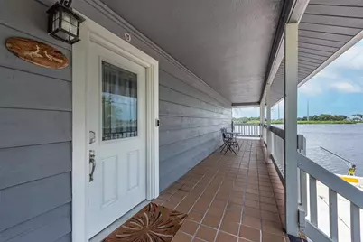 9901 Bay Drive, Gibsonton, FL 33534 - Photo 3